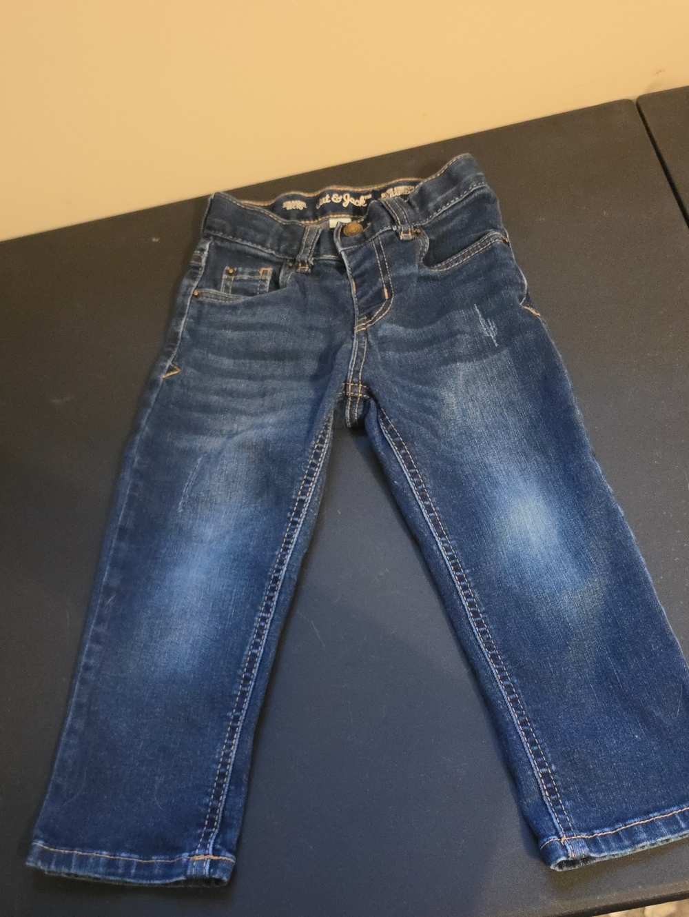 Cat & Jack Boys Super Stretch Straight Leg Jeans. In EUC